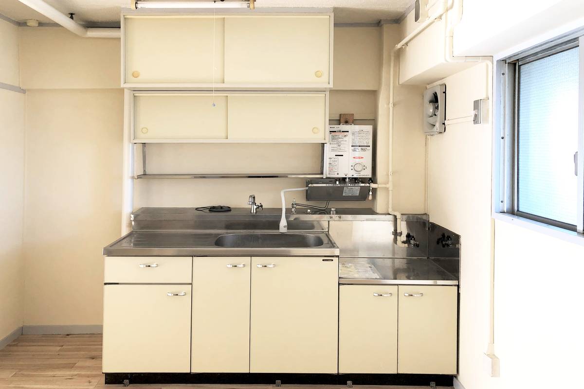 Dapur di Village House Mukougaoka di Miyamae-ku