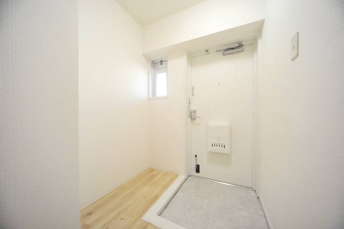 Khu vực cửa ra vào Village House Shimo Kuzawa ở Chuo-ku