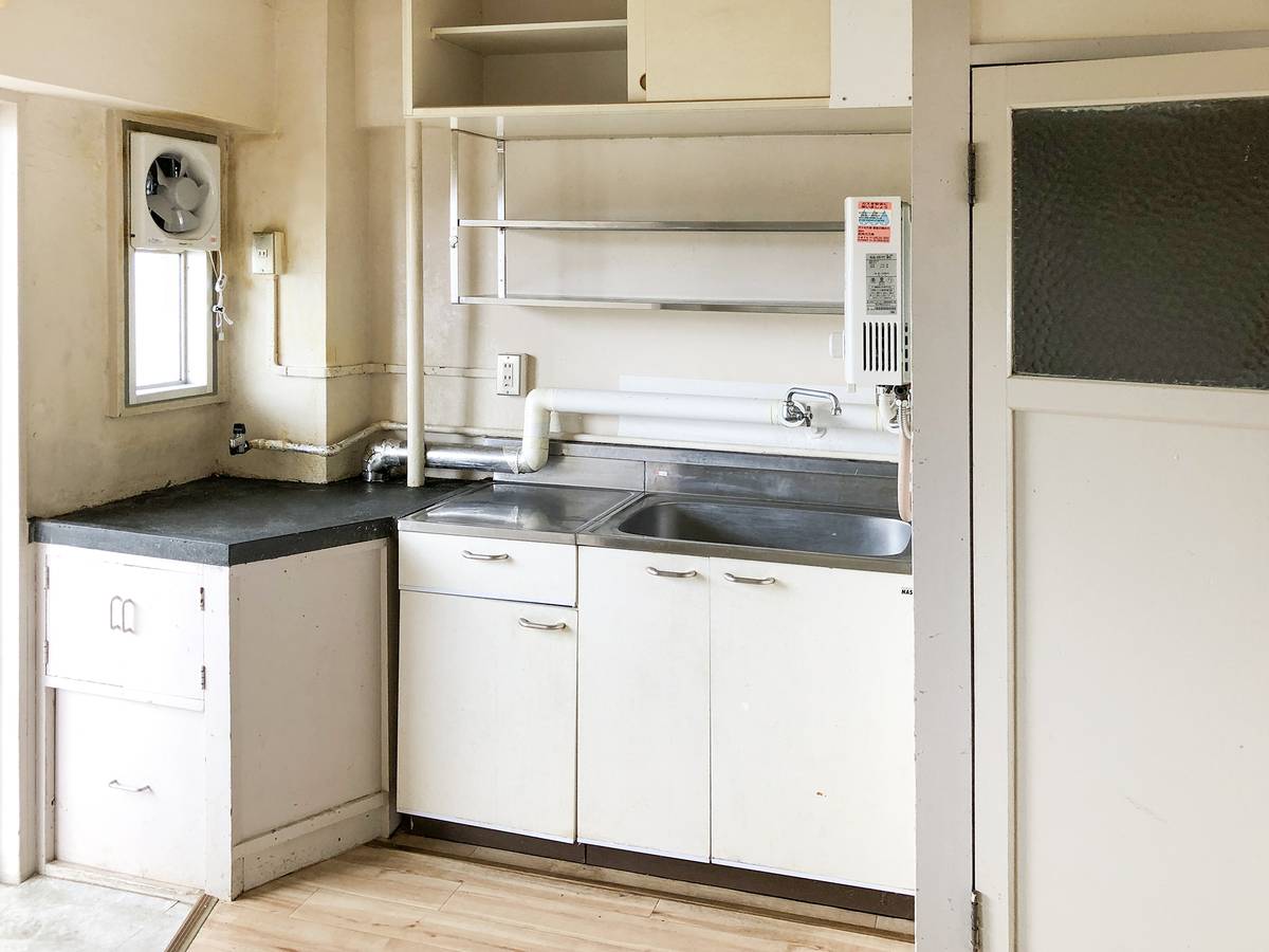 Kawagoe-shi ရှိ Village House Tsukiyoshi ၏ မီးဖိုချောင်