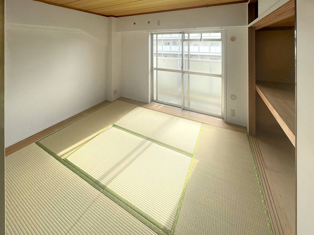 Ruang Tamu di Village House Ninomiya di Naka-gun