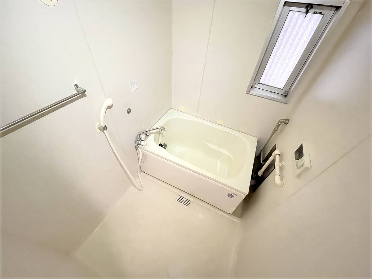 Kamar Mandi di Village House Ninomiya di Naka-gun