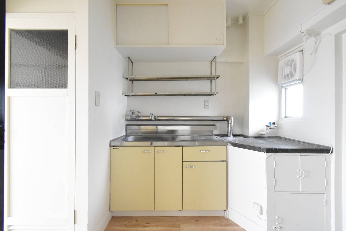 Dapur di Village House Iriyamazu di Yokosuka-shi