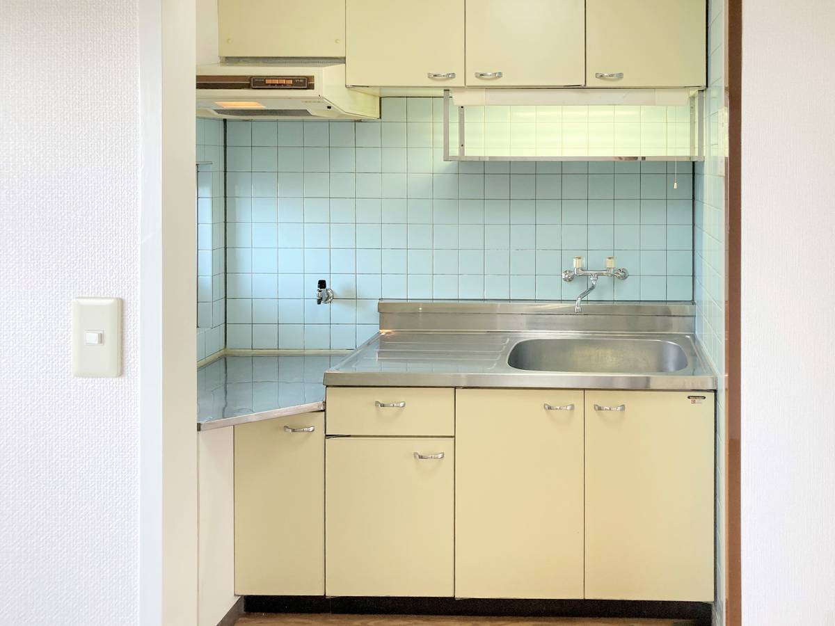 Kitchen in Village House Iriyamazu in Yokosuka-shi