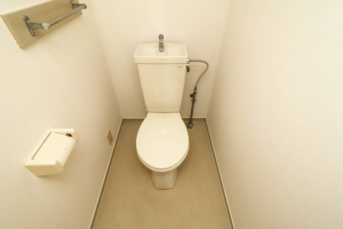花見川区ビレッジハウス千種のトイレ