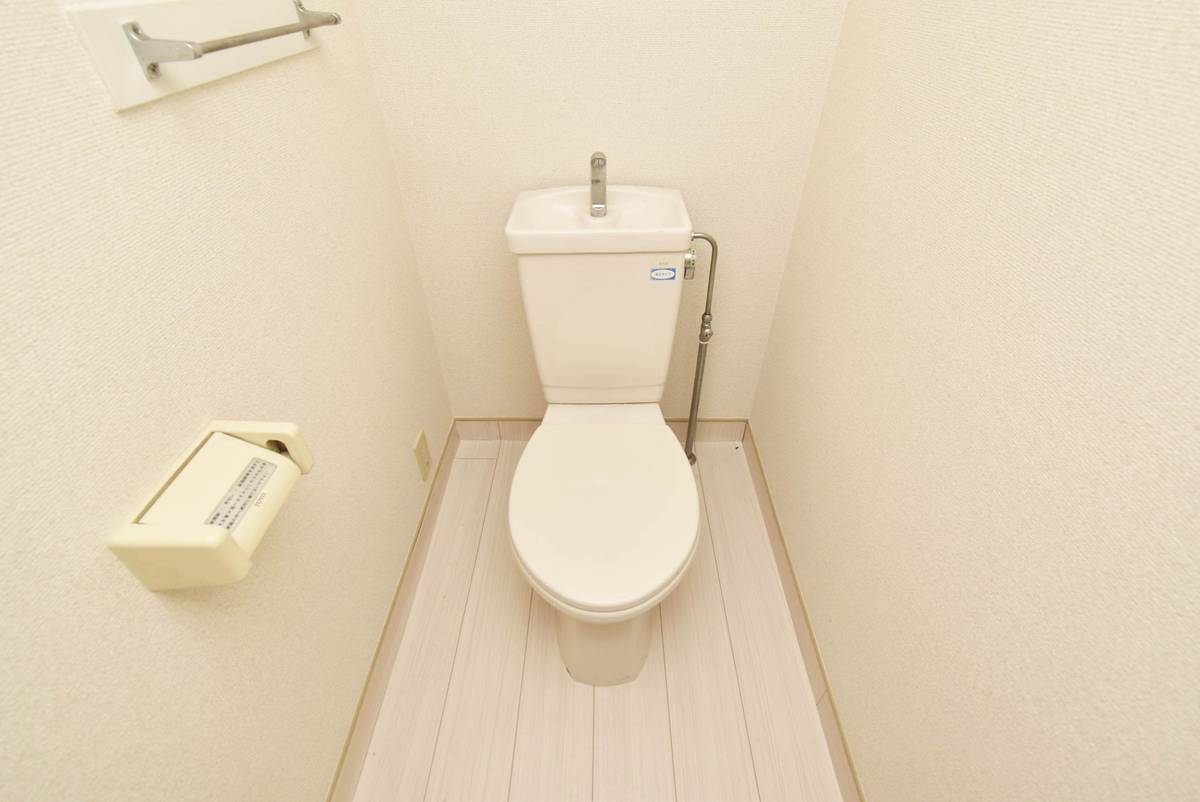 位于横須賀市的Village House 公郷的厕所