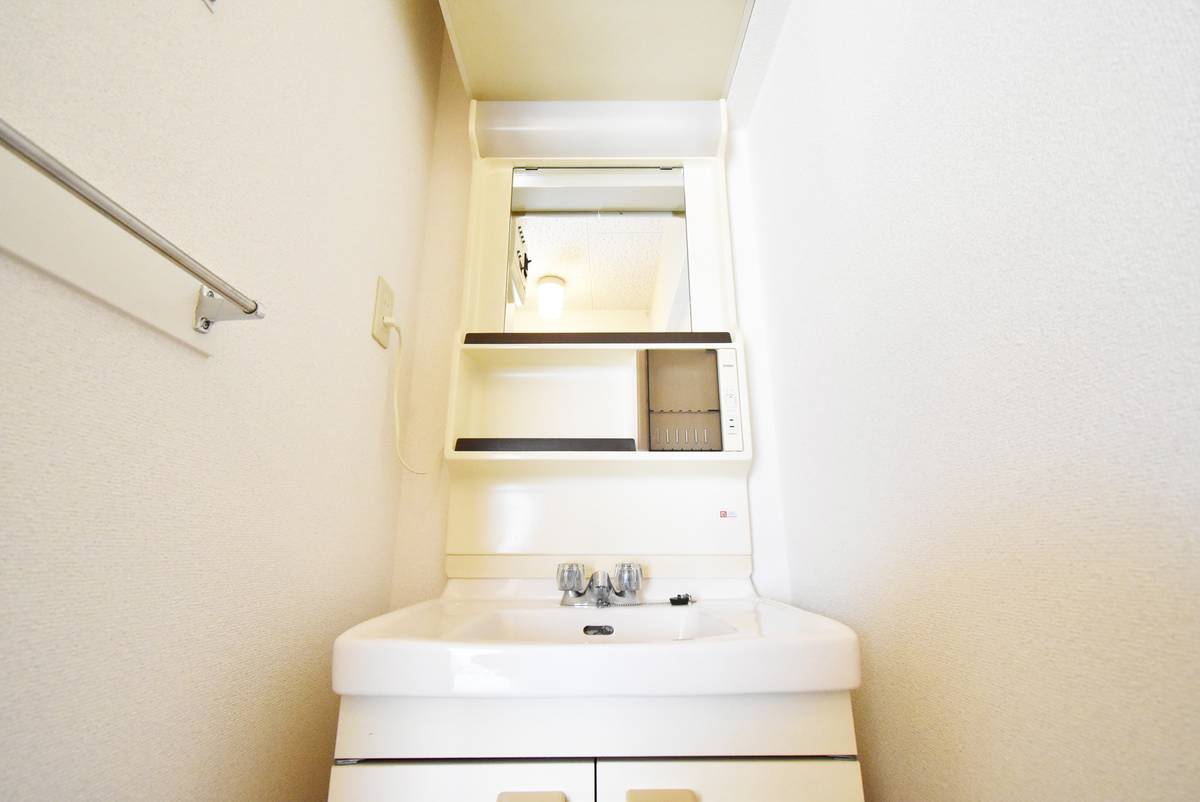 Lavabo de Village House Kamikido em Higashi-ku