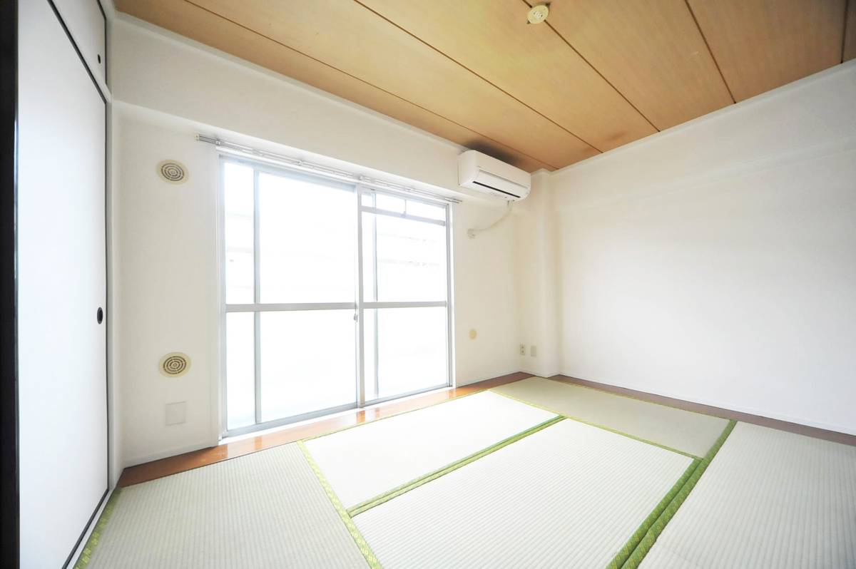 Ruang Tamu di Village House Akuwa di Seya-ku