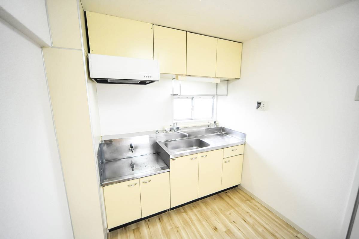 Dapur di Village House Akuwa di Seya-ku