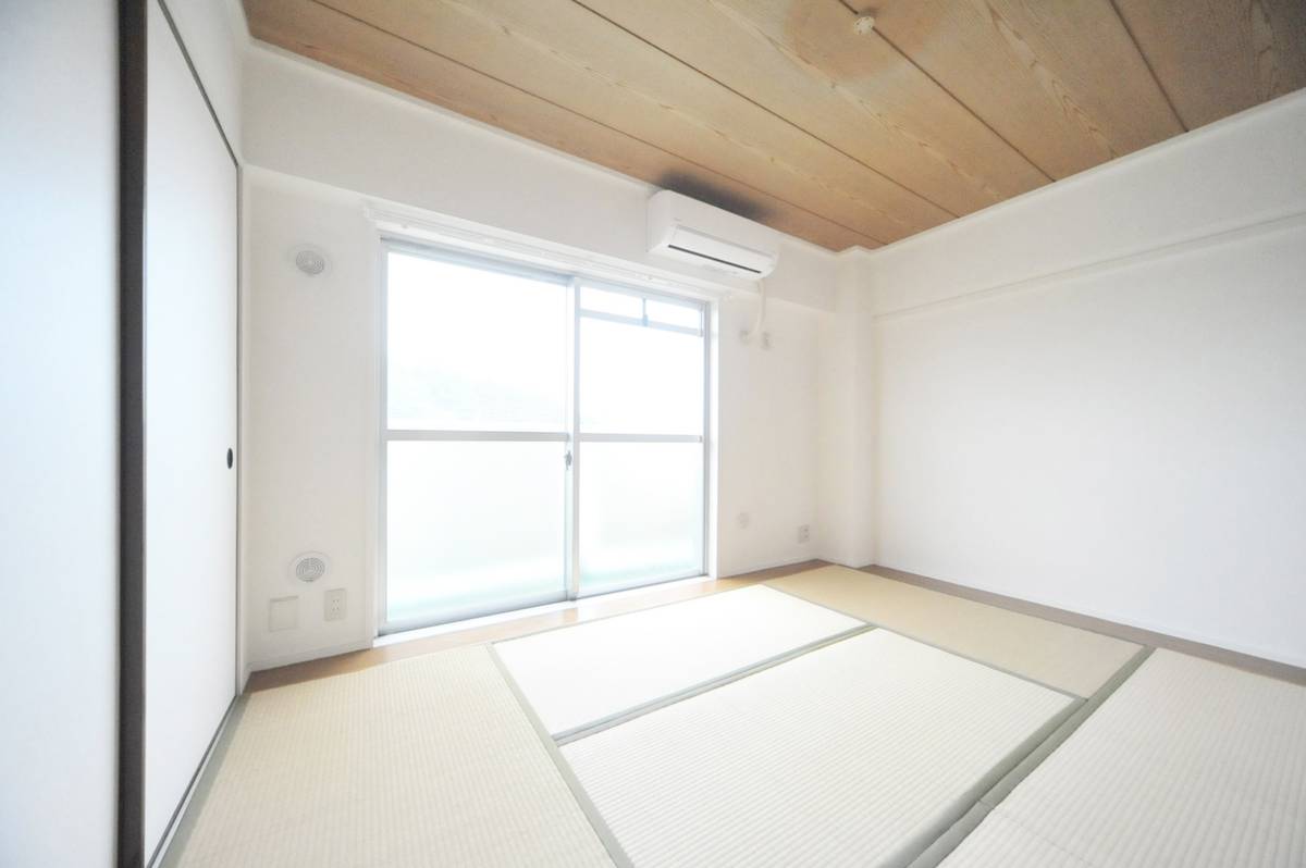 Living Room in Village House Sugeta in Kanagawa-ku