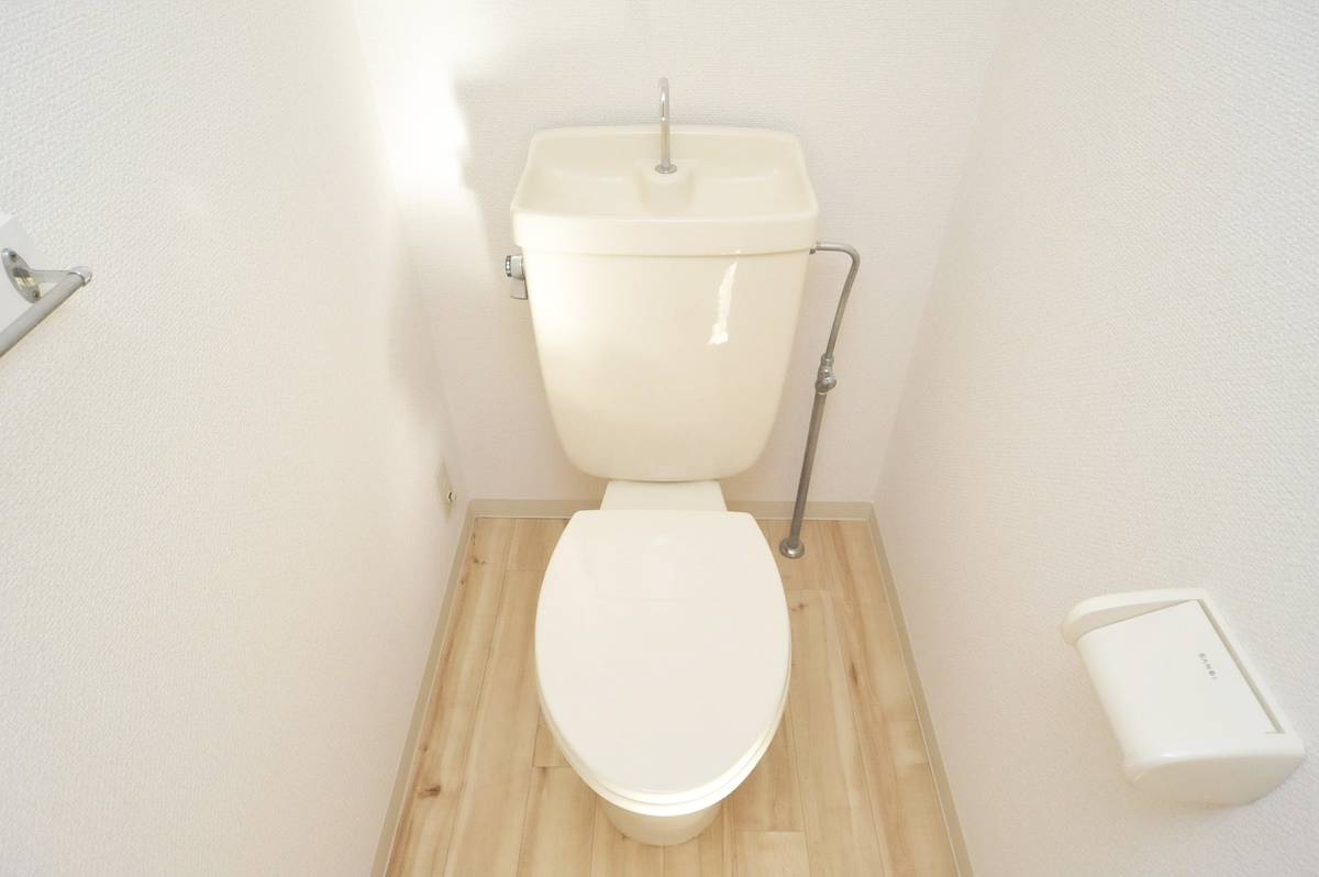 神奈川区ビレッジハウス菅田のトイレ