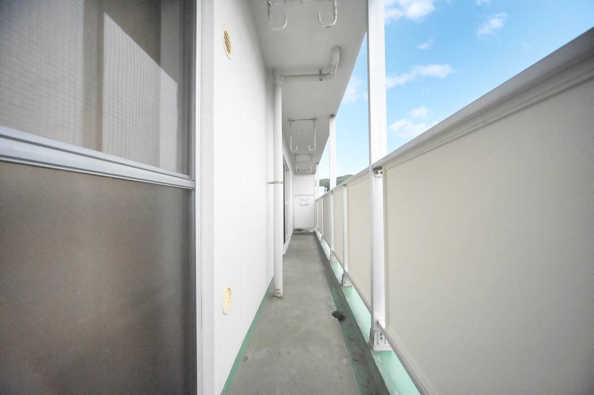 Balcony in Village House Kawaijuku in Asahi-ku