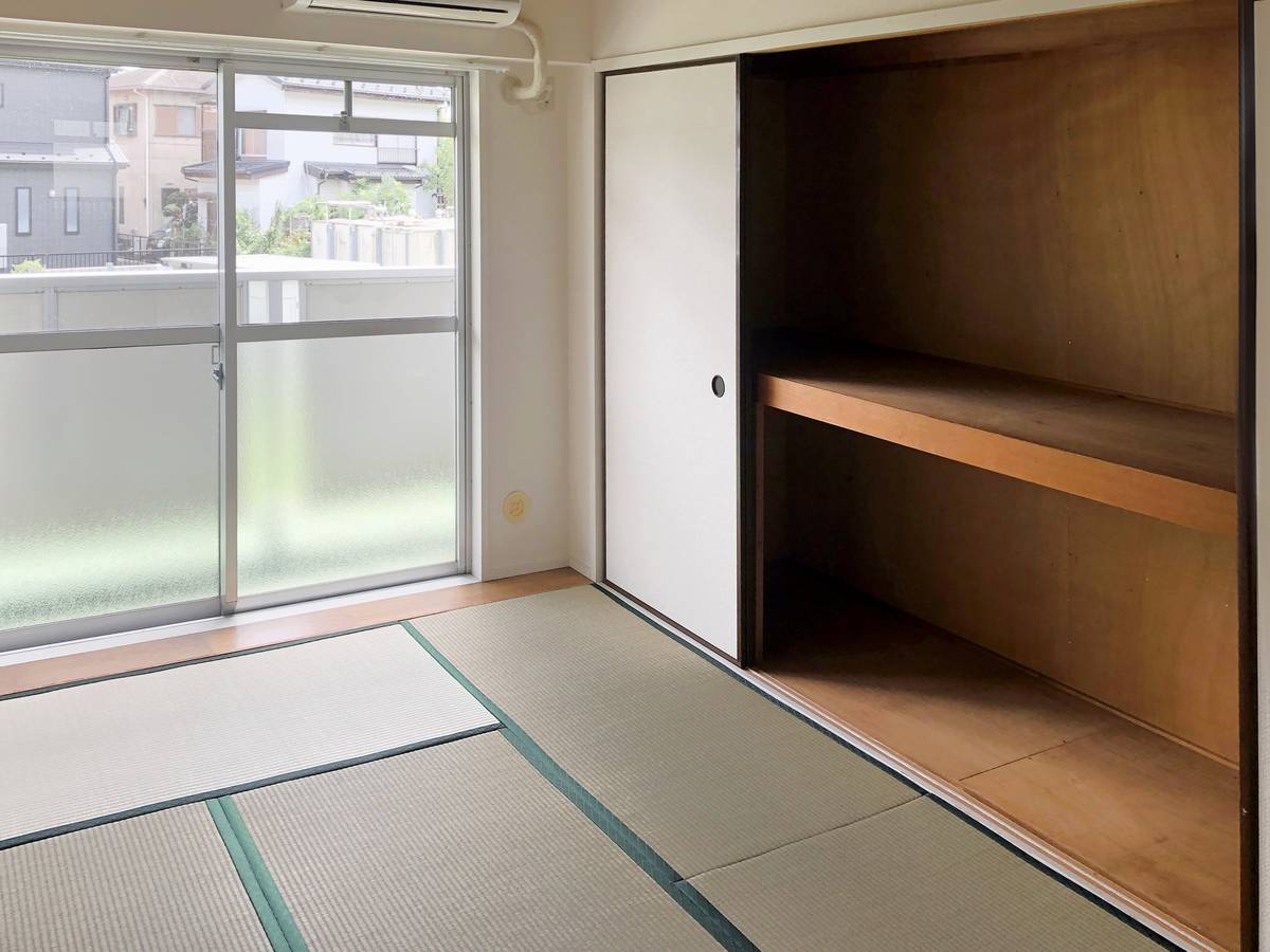 旭区ビレッジハウス川井宿の収納