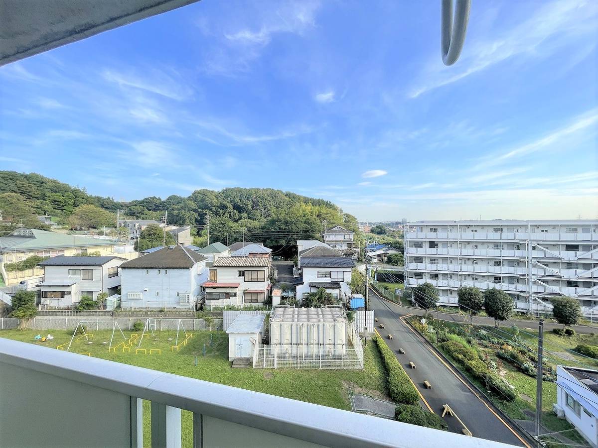 Tầm nhìn từ Village House Kawaijuku ở Asahi-ku