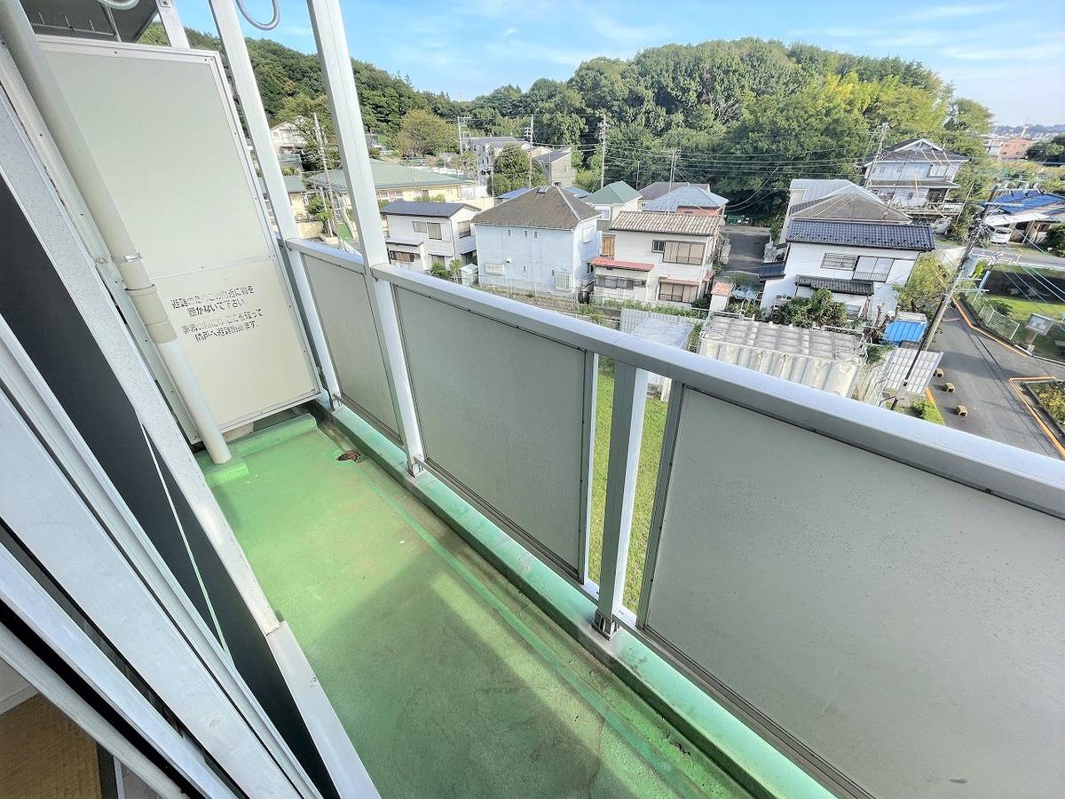 Balcony in Village House Kawaijuku in Asahi-ku