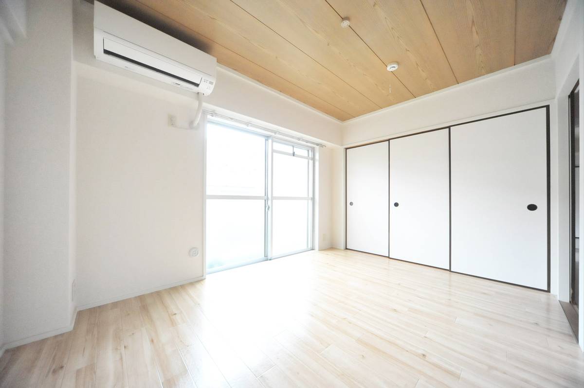 Living Room in Village House Kawaijuku in Asahi-ku