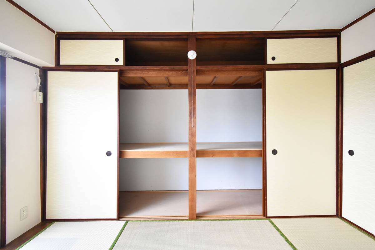 Storage Space in Village House Imafuku in Kawagoe-shi