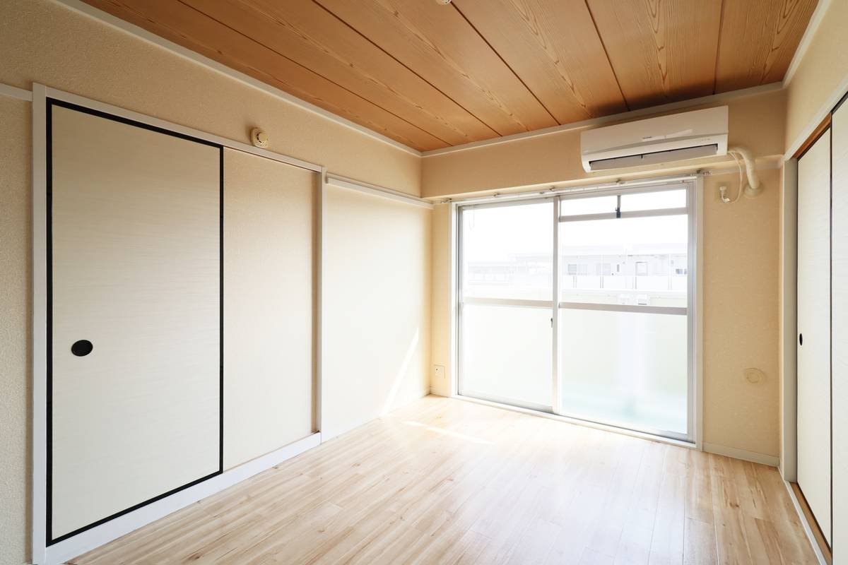 Ruang Tamu di Village House Kowagama di Funabashi-shi