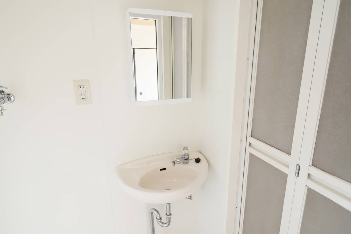 Powder Room in Village House Kowagama in Funabashi-shi