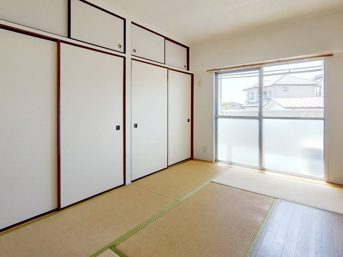 Phòng khách của Village House Numawada ở Tochigi-shi