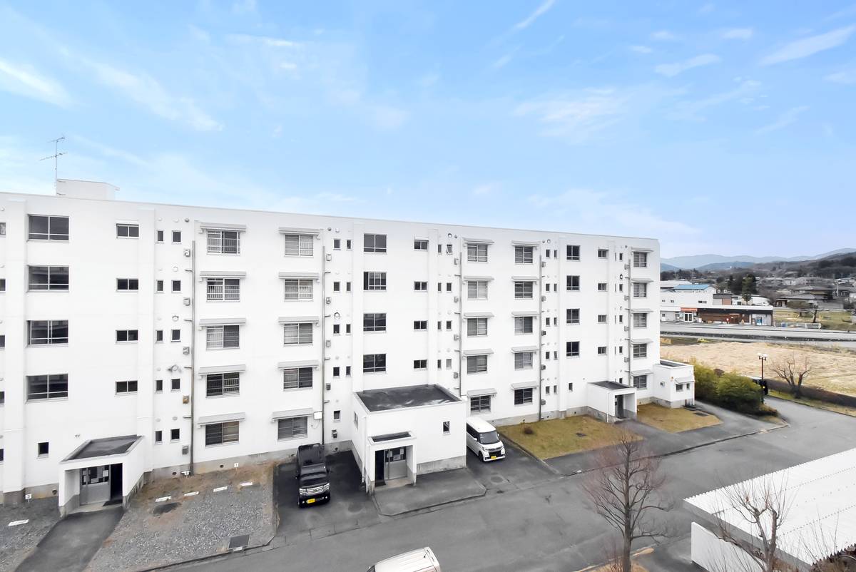 Pemandangan dari Village House Matsuo di Iida-shi