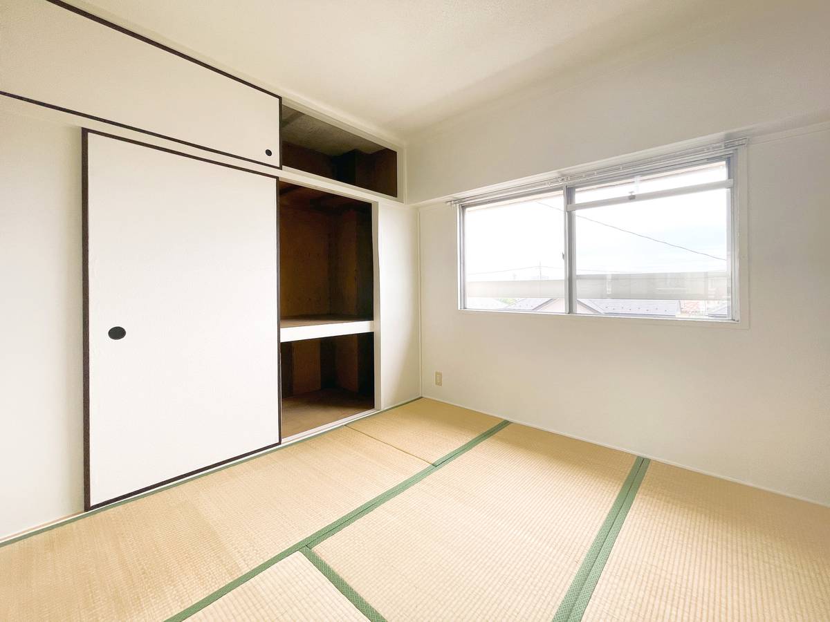 藤岡市ビレッジハウス小林の居室