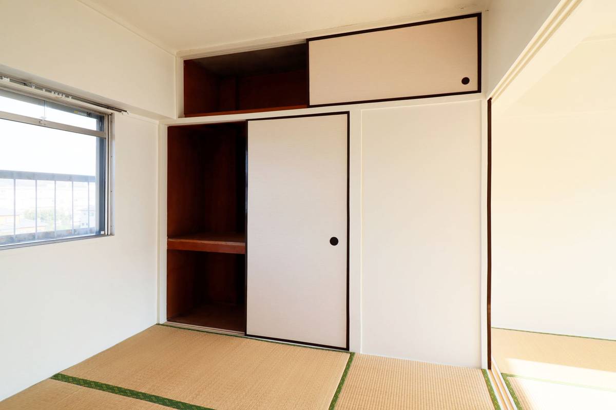Storage Space in Village House Kimitsu in Kimitsu-shi