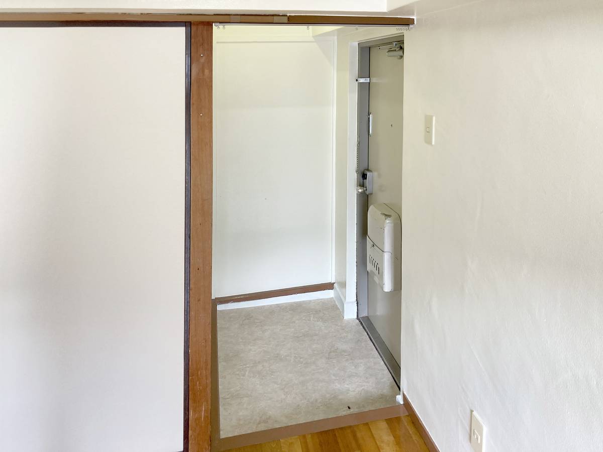 Pintu Masuk Apartemen di Village House Chichibu di Chichibu-shi