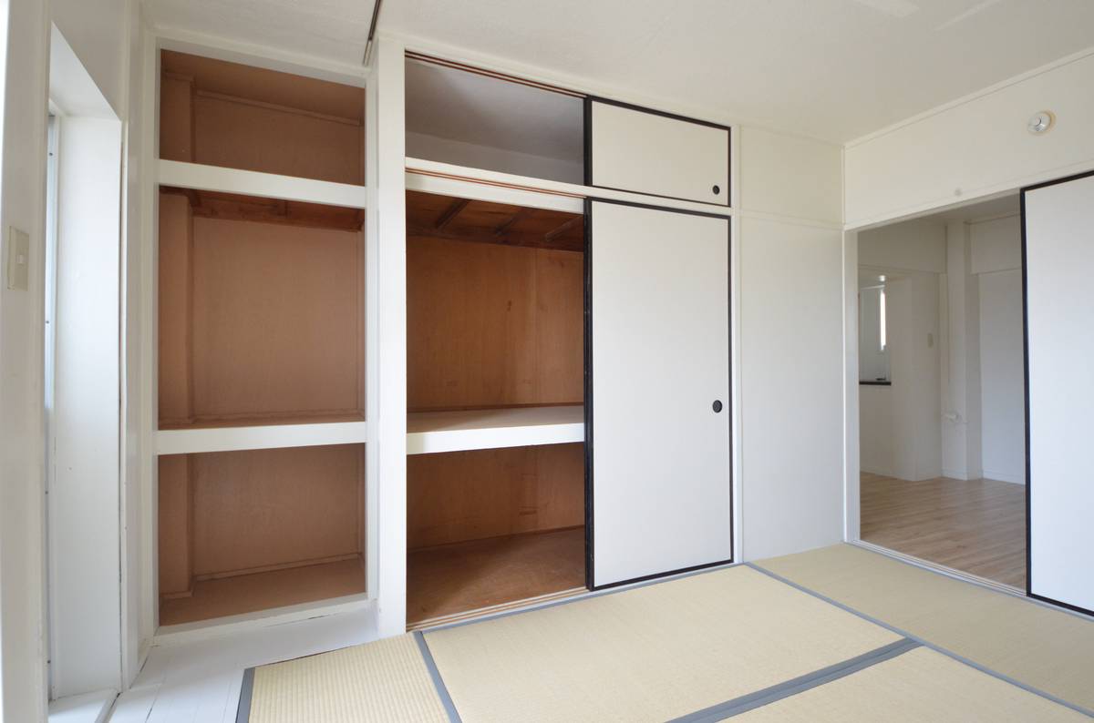 Gudang di Village House Nakane di Hitachinaka-shi