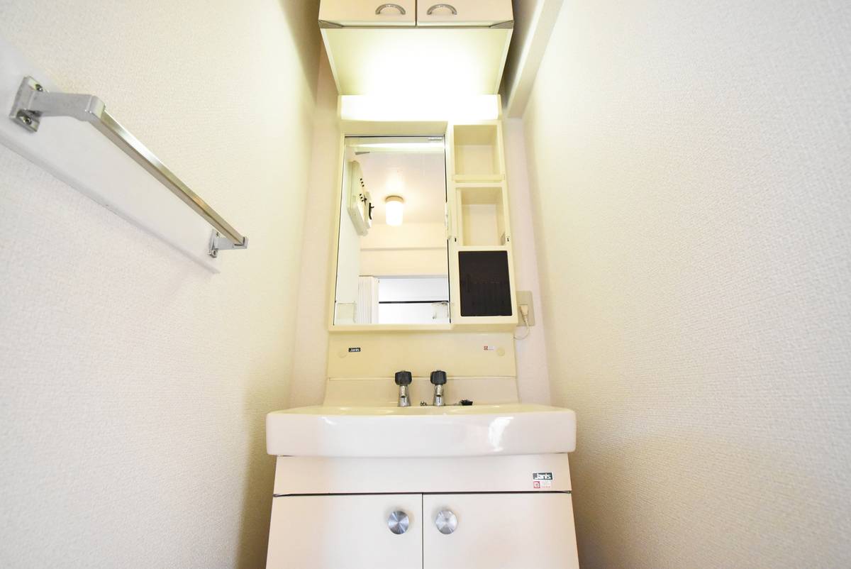 Lavabo de Village House Nakanuki em Tsuchiura-shi