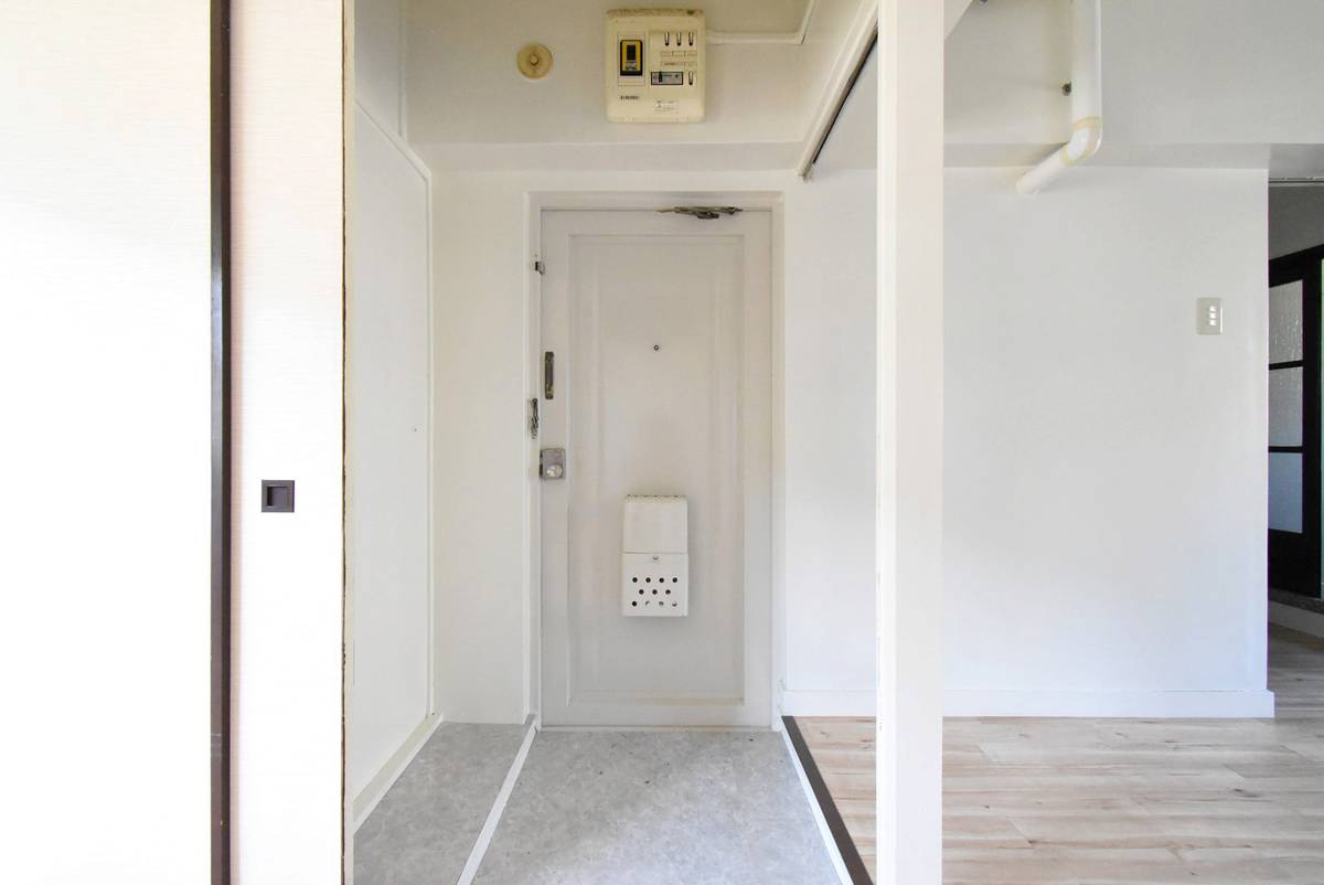Apartment Entrance in Village House Oono in Kashima-shi