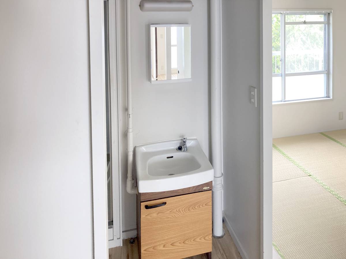 Ruang Rias di Village House Daishuku di Toride-shi