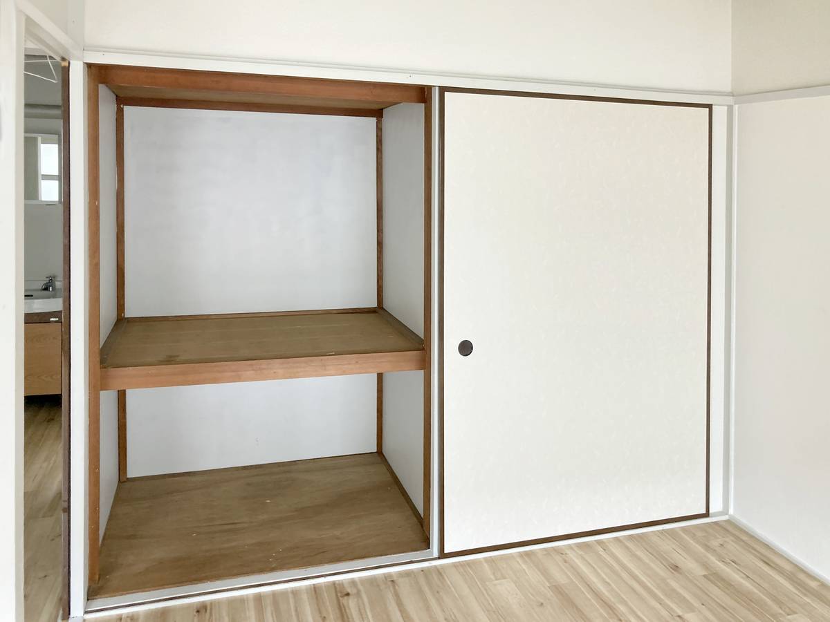 Gudang di Village House Daishuku di Toride-shi