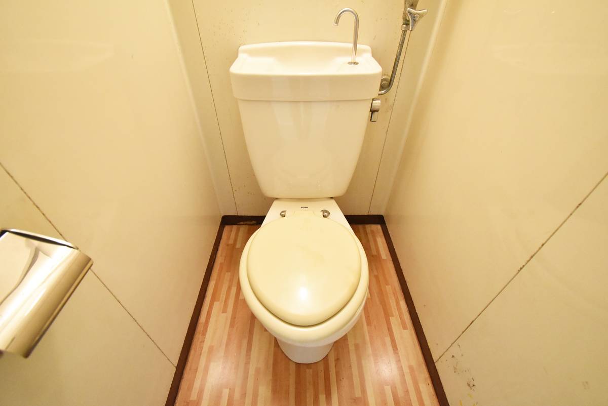 位于川口市的Village House 柳崎 Tower的厕所