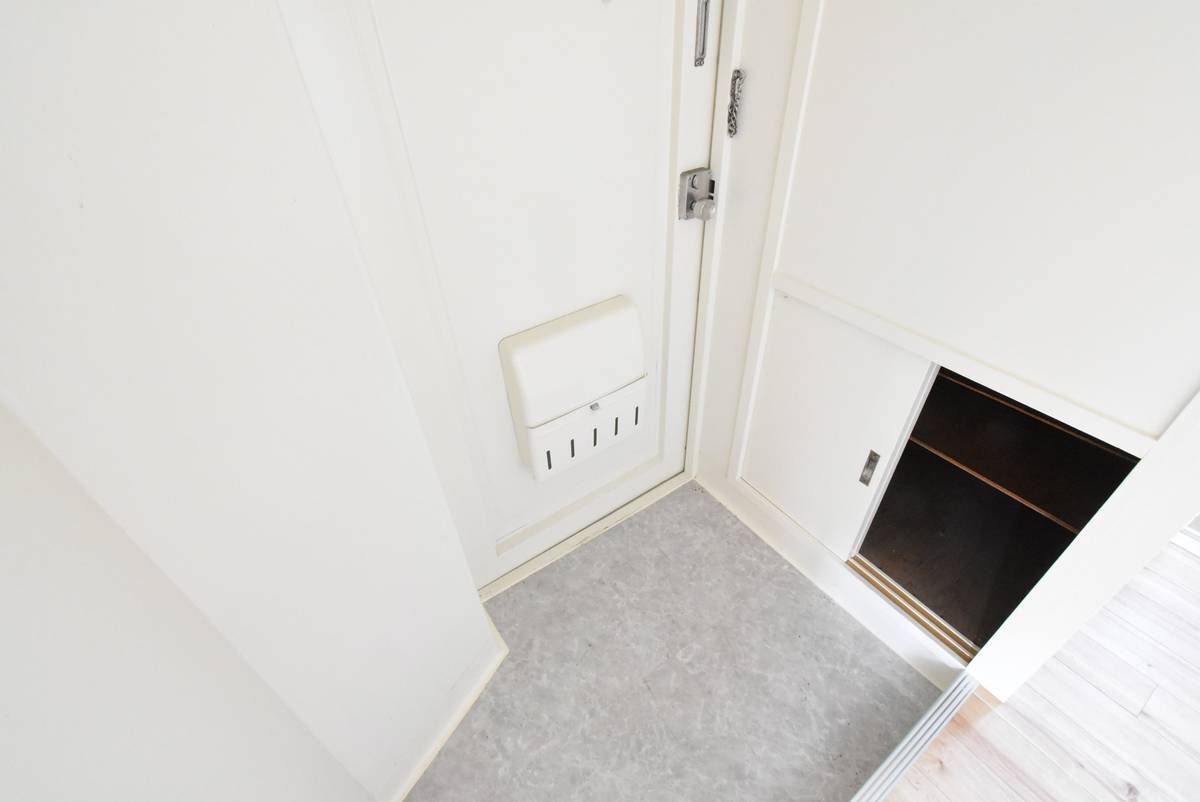 Ashikaga-shi ရှိ Village House Ashikaga Hajika ၏ တိုက်ခန်းဝင်ပေါက်