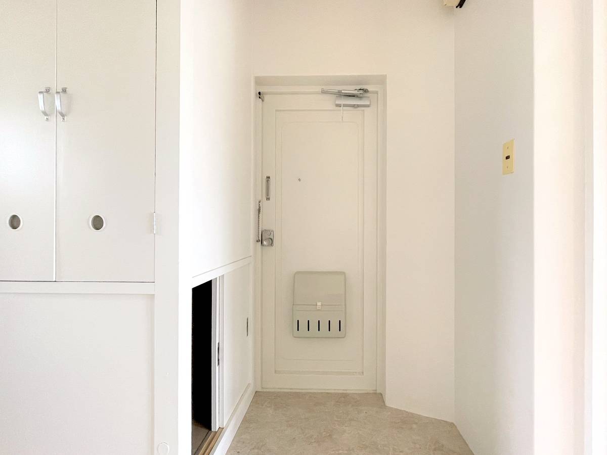 Pintu Masuk Apartemen di Village House Futatsushima di Kitaibaraki-shi