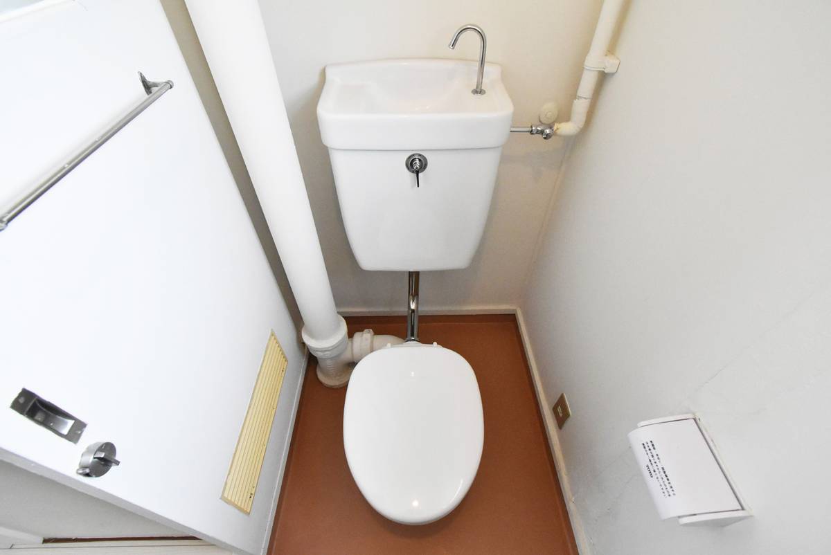 Toilet in Village House Karasuyama in Nasukarasuyama-shi