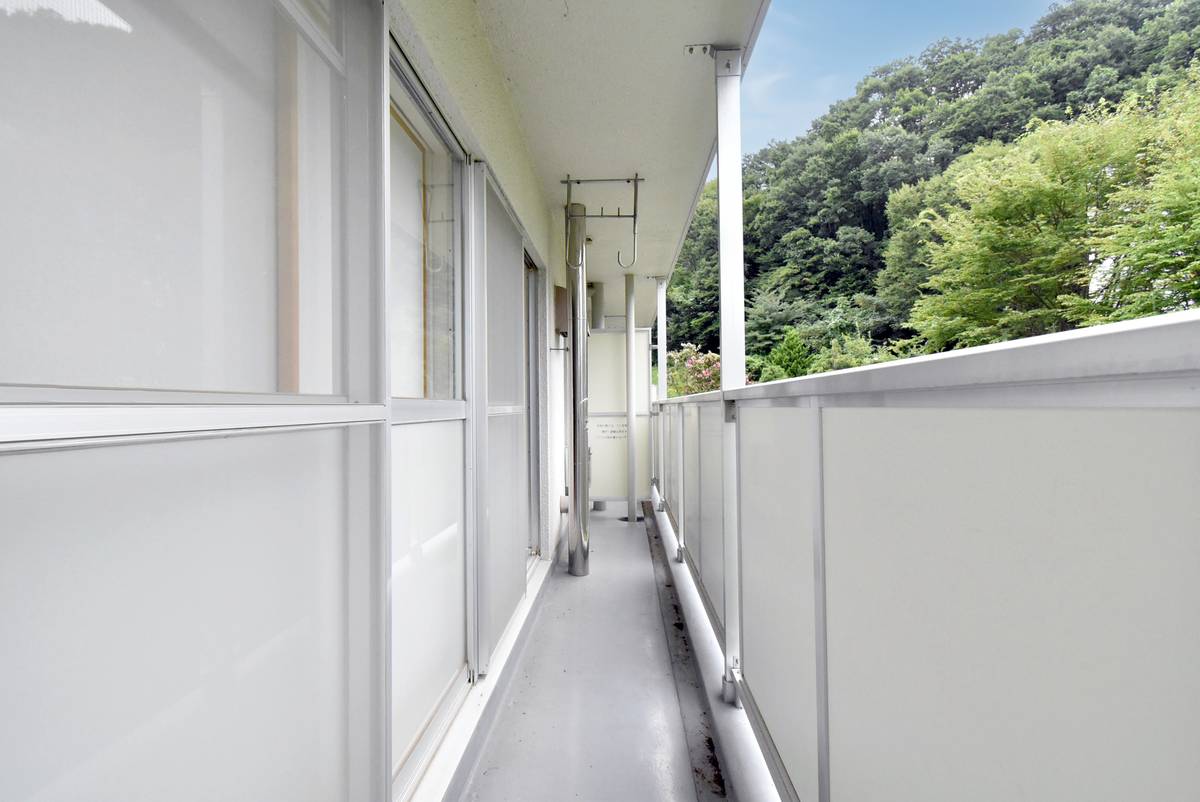 Balcony in Village House Ina Fukushima in Ina-shi