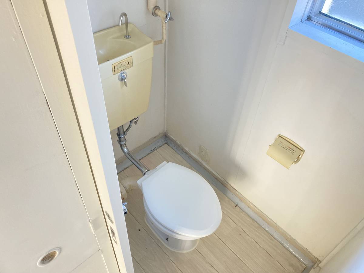 Toilet di Village House Ina Fukushima di Ina-shi