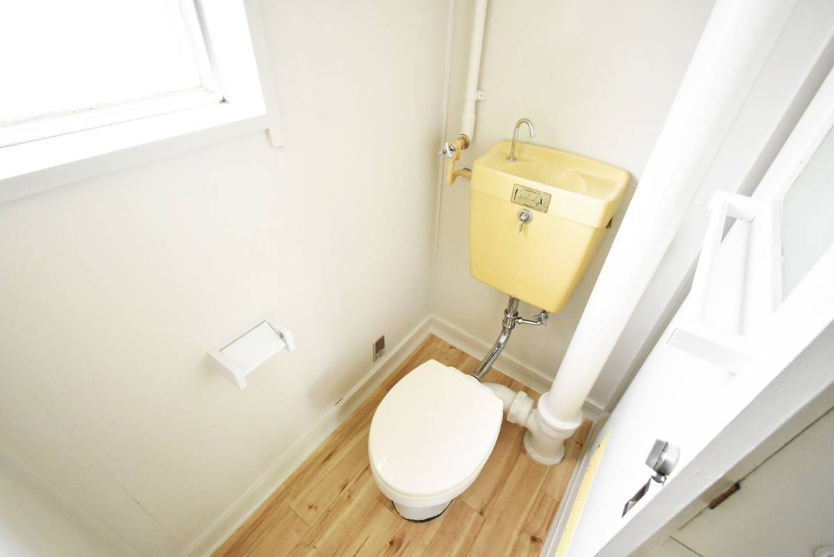 Toilet in Village House Ina Fukushima in Ina-shi
