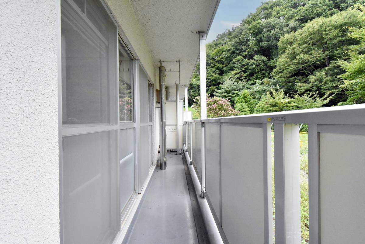 Balcony in Village House Ina Fukushima in Ina-shi
