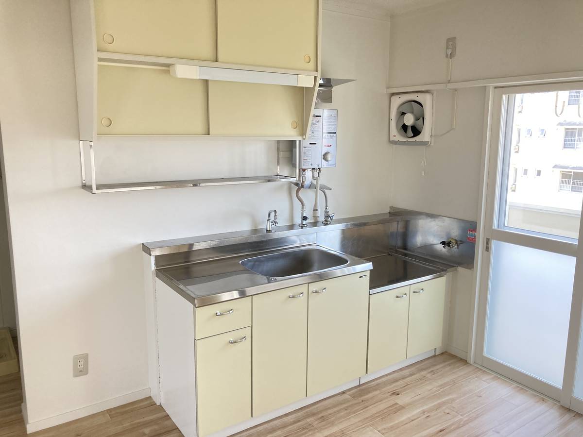 Khu vực bếp của Village House Yoshida Miyakouji ở Tsubame-shi