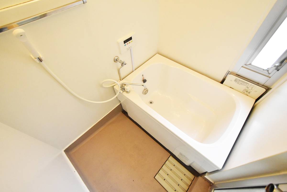 Kamar Mandi di Village House Yoshida Miyakouji di Tsubame-shi