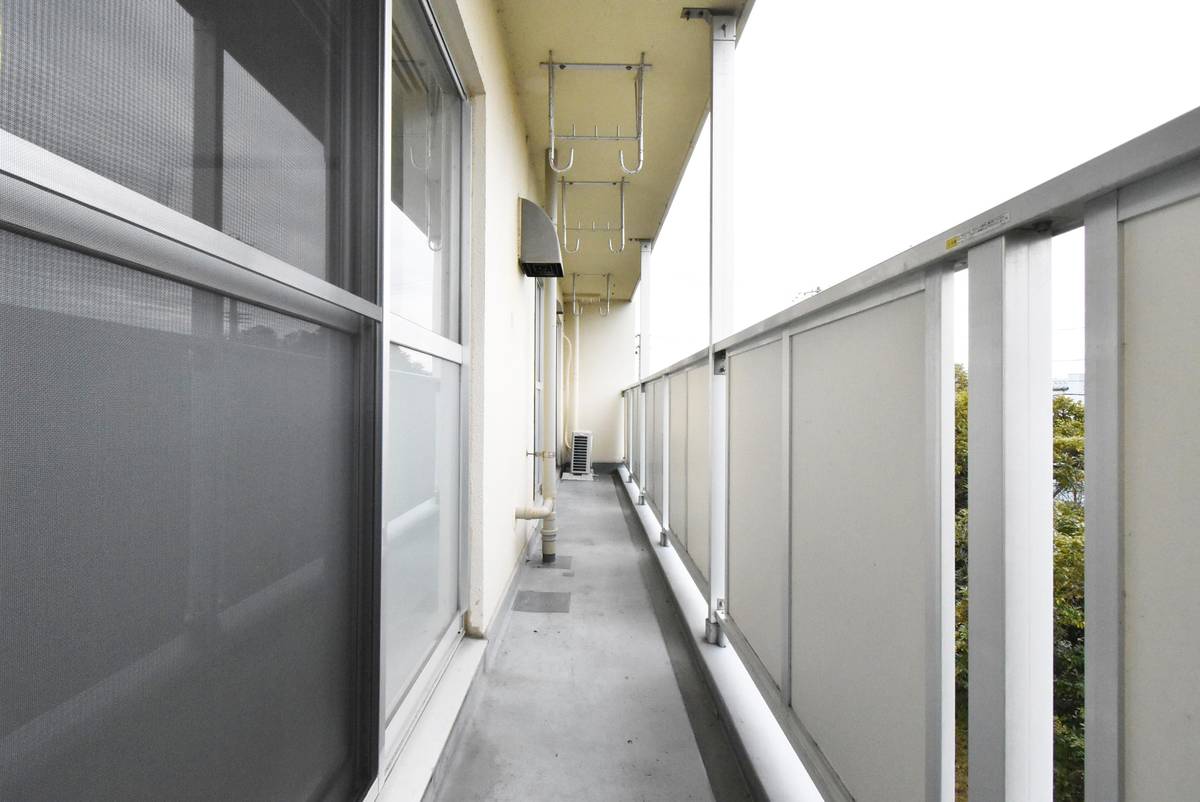 Balkon di Village House Yoshida Miyakouji di Tsubame-shi