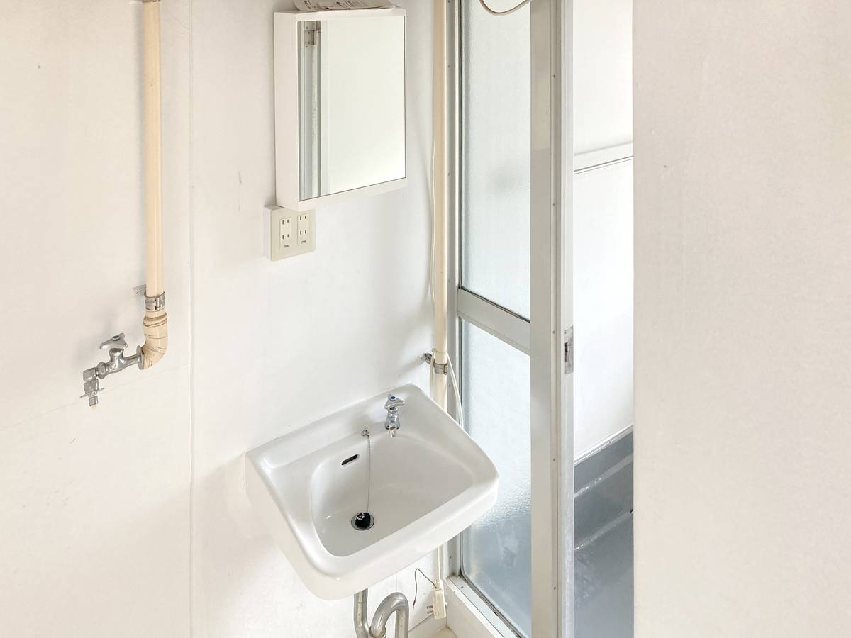 Bồn rửa mặt của Village House Ooho ở Tsukuba-shi