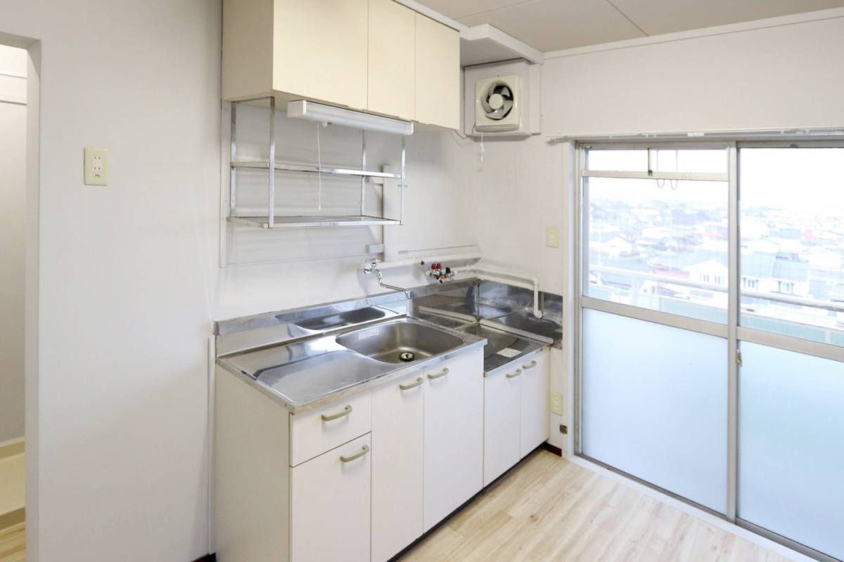 Dapur di Village House Ooho di Tsukuba-shi