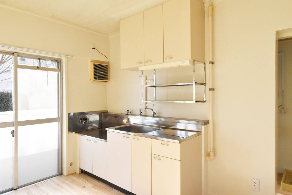 Khu vực bếp của Village House Ooho ở Tsukuba-shi