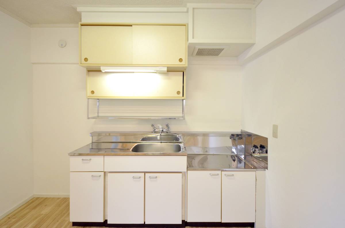 Khu vực bếp của Village House Ooho ở Tsukuba-shi