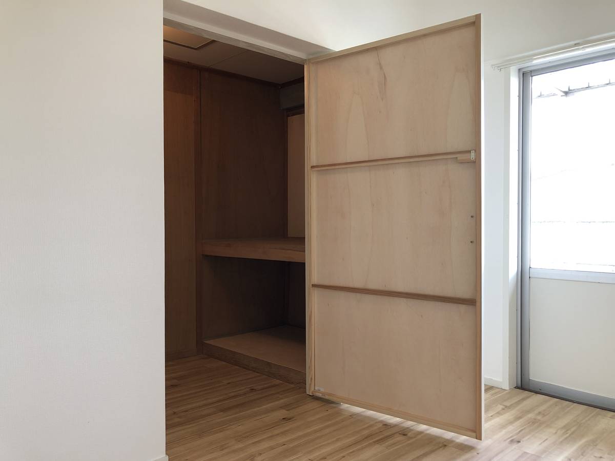 Khu vực chứa đồ của Village House Ooho ở Tsukuba-shi