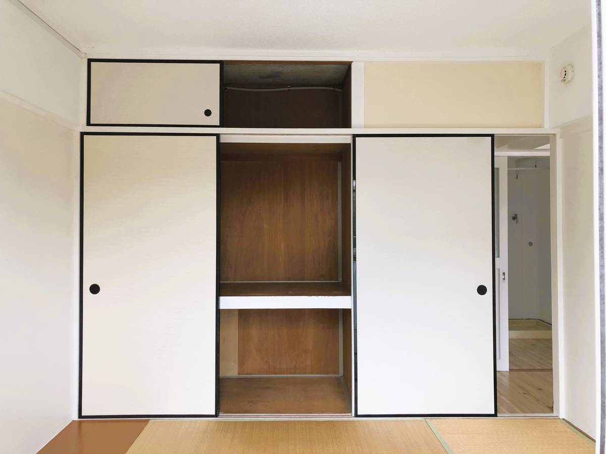 Khu vực chứa đồ của Village House Iwama ở Kasama-shi