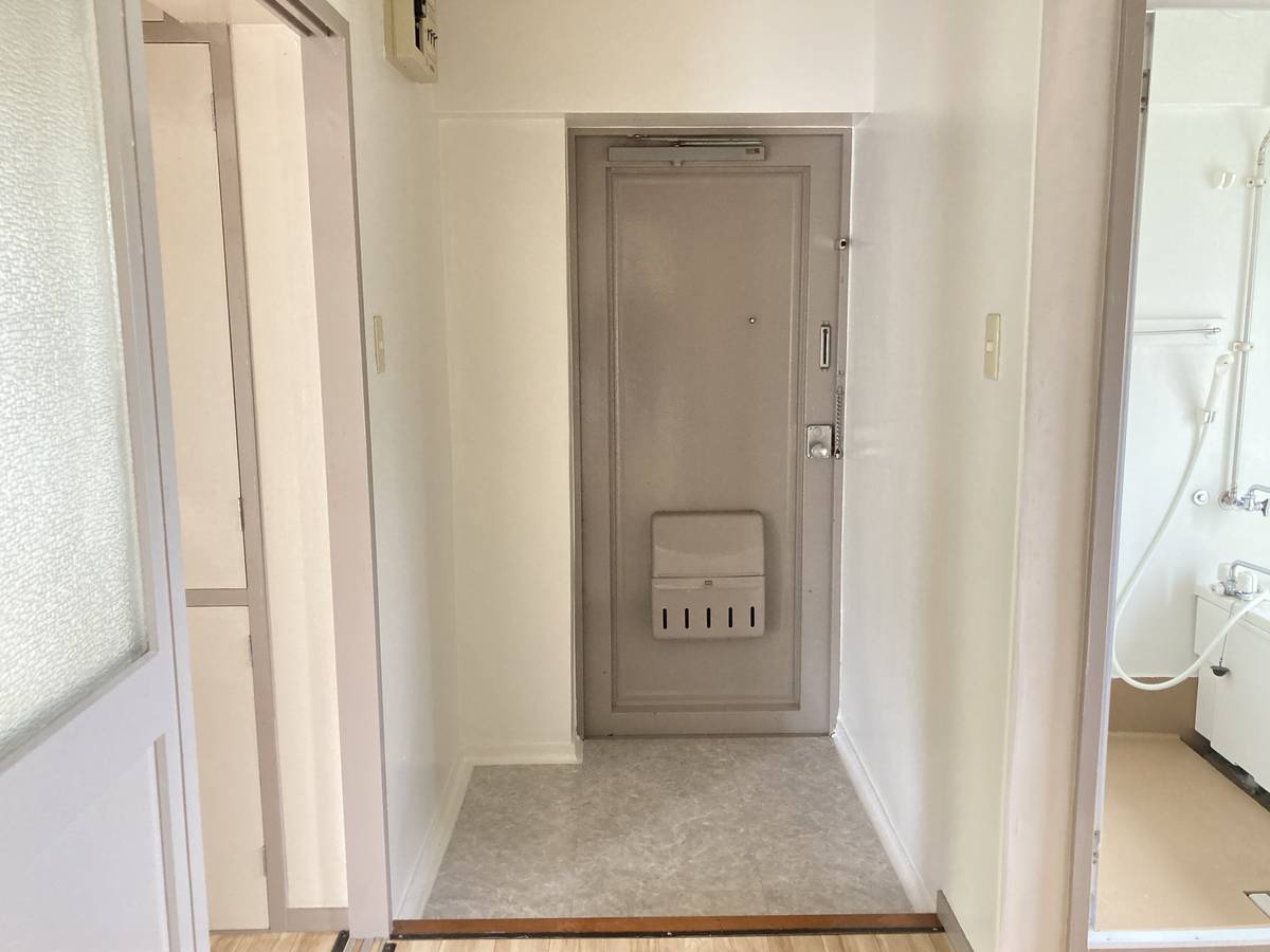 Apartment Entrance in Village House Youkaichiba in Sosa-shi